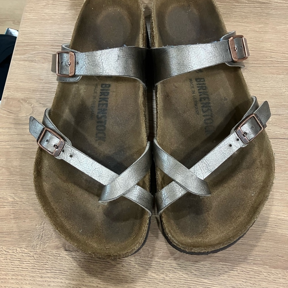 Birkenstock Dark Gold Strappy Sandals